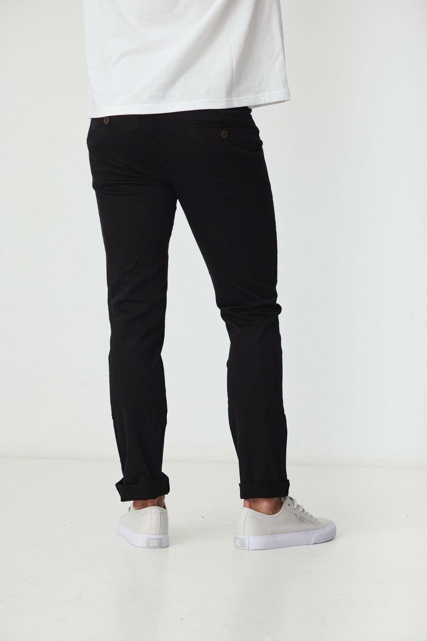 CLAY BLACK SLIM CHINO PANT