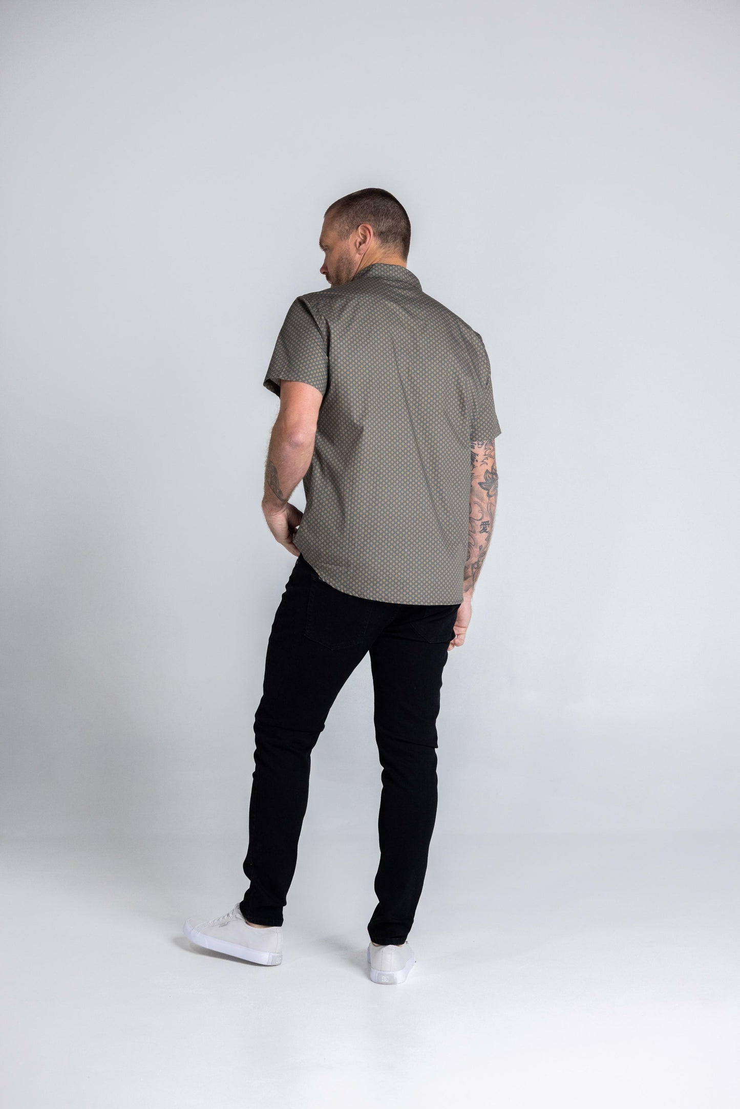 CREWE - SHORT SLEEVE SHIRT