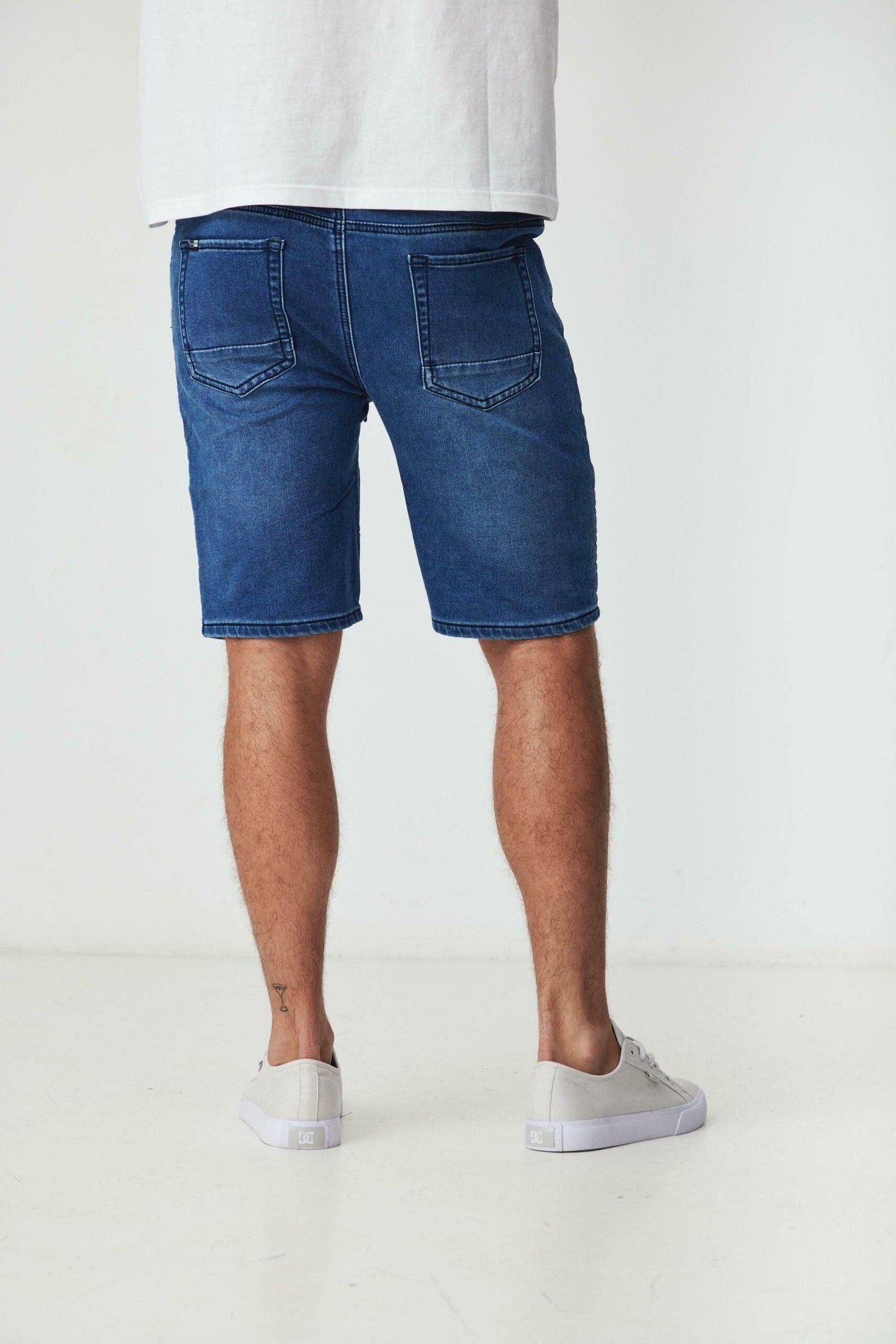BRIGGS MEDIUM BLUE ELASTIC DENIM SHORT