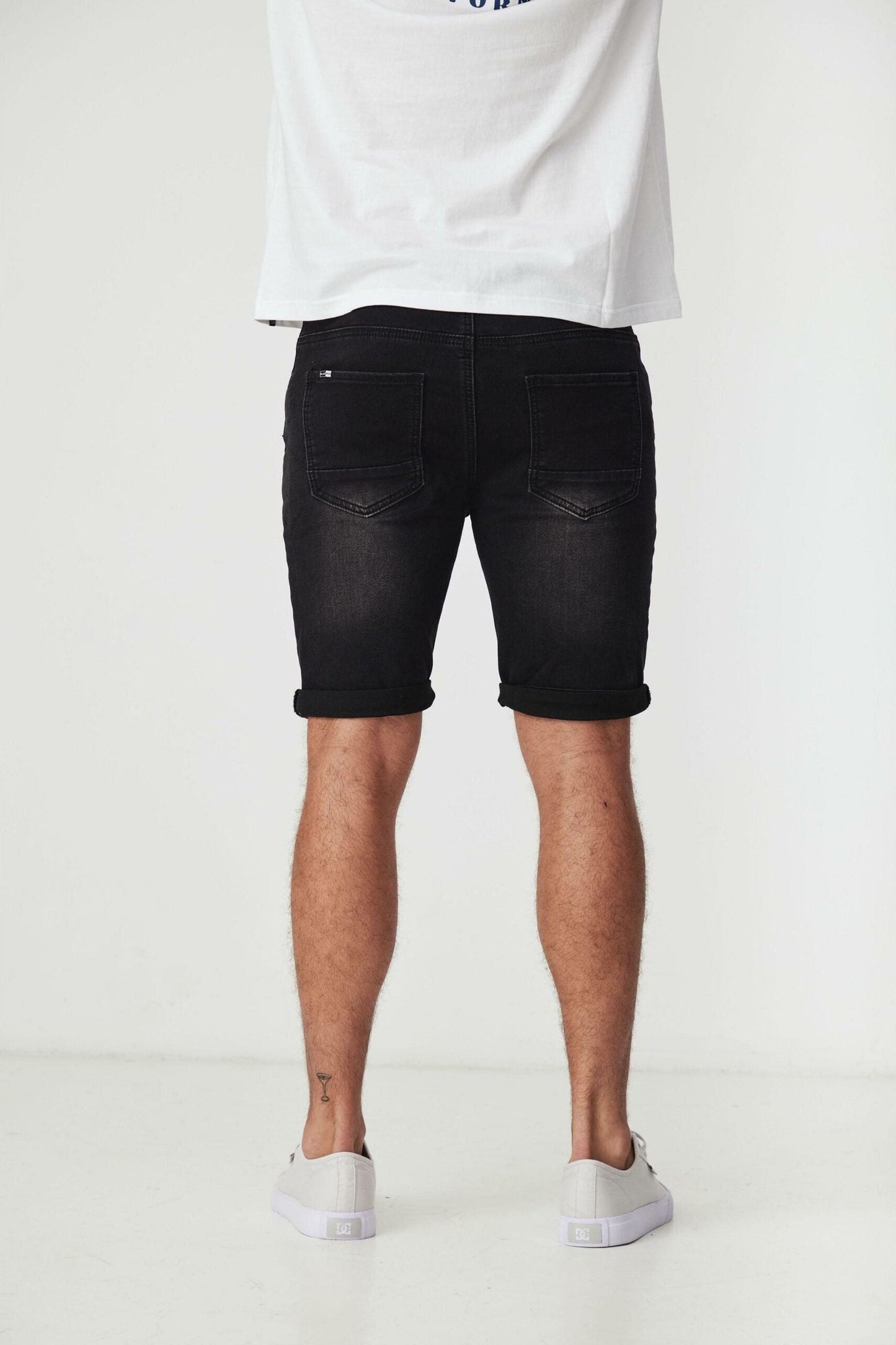 PERTH BLACK DENIM SHORT