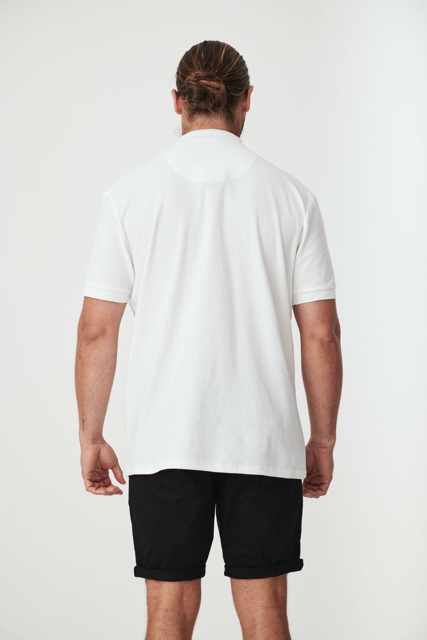 MAGENTA WHITE ZIP POLO