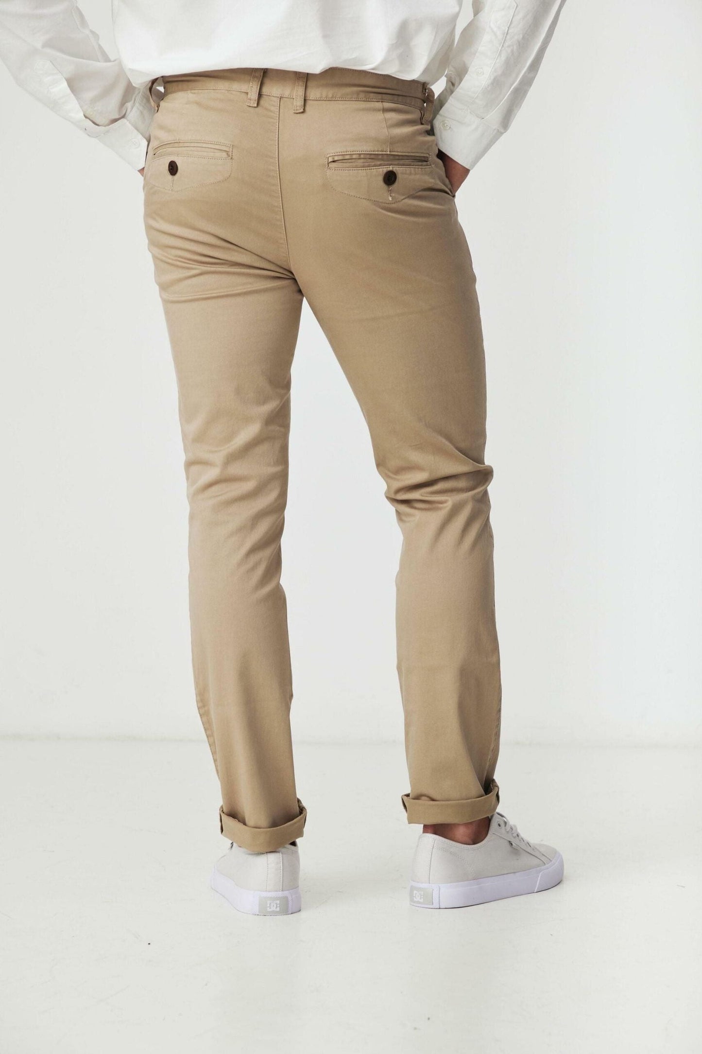 CLAY STONE SLIM CHINO PANT