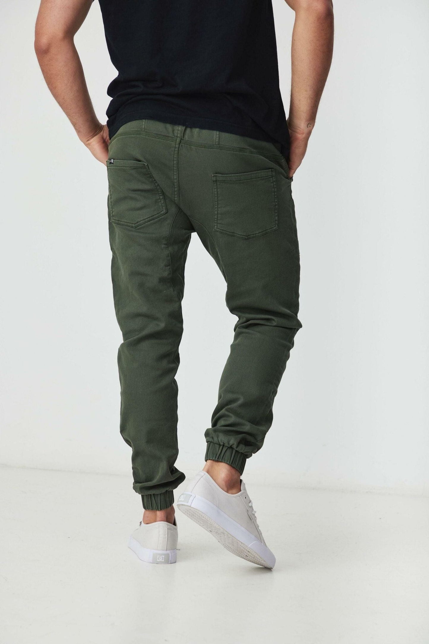 JAMES MILITARY JOGGER PANTS