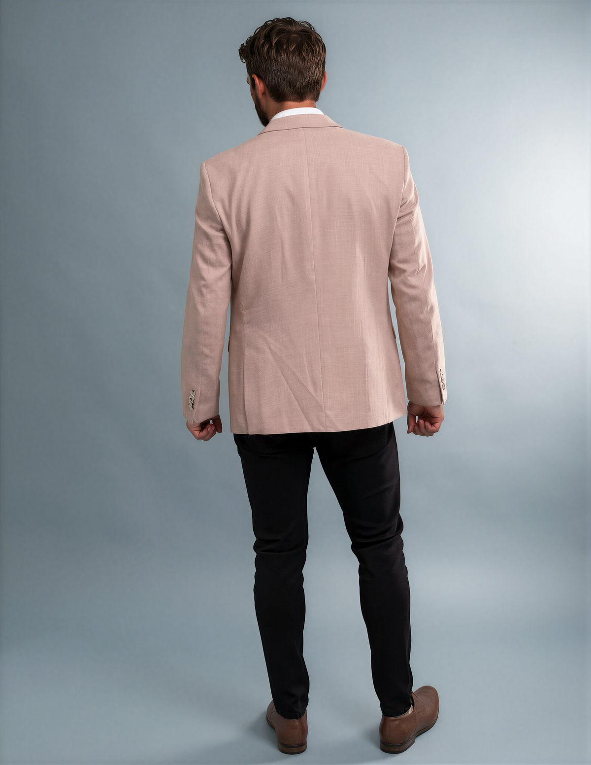 04992C0B-0B39-4C9B-8D9C-1398C7A2AD19_1_105_c-Liam-Studio-Marcus-Mist_Fade