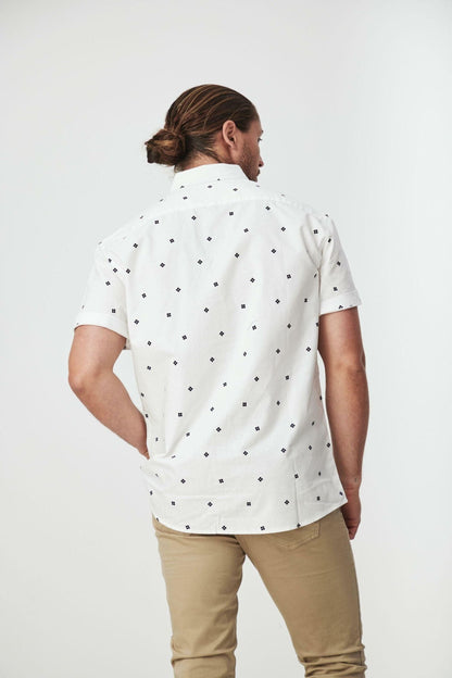 TILPA WHITE SHORT SLEEVE SHIRT