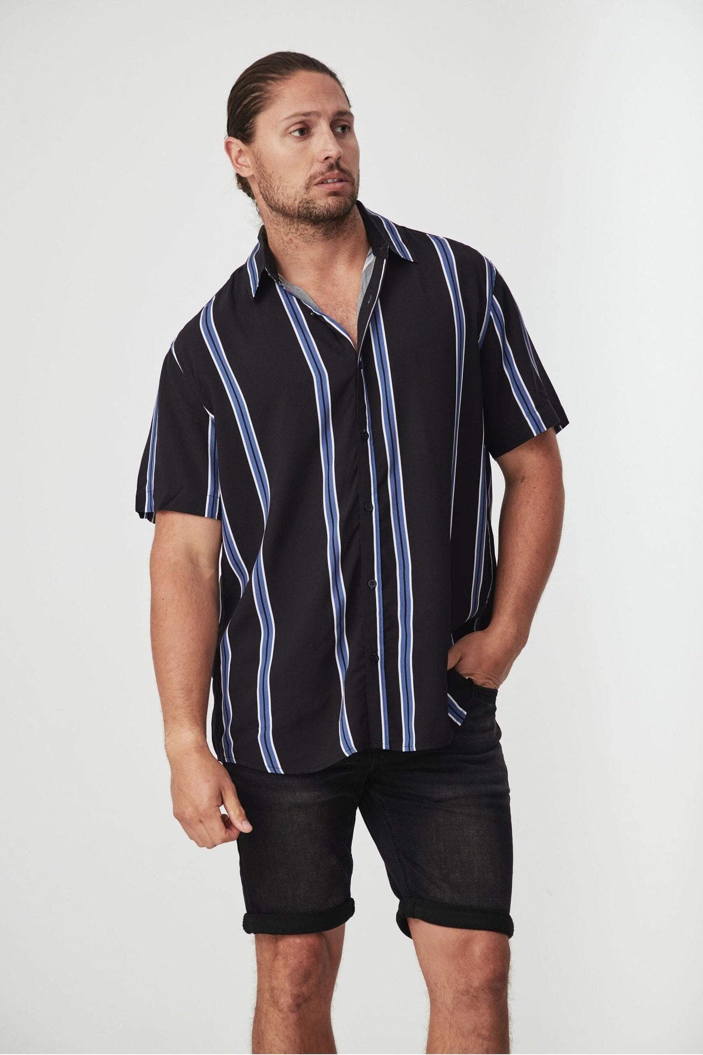 SOLDIER - SHORT SLEEVE SHIRT