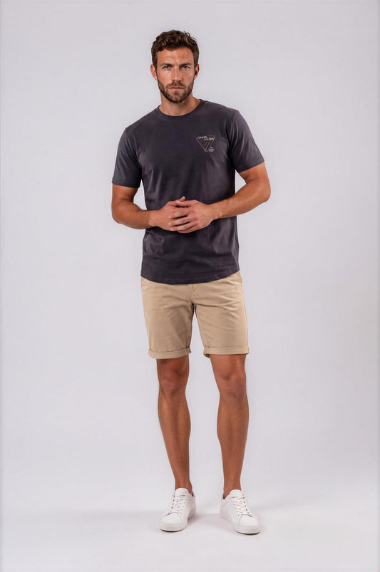 BW26SST0705_WARNOCK_LONGLINE_TEE_1-Marcus-Light_Studio-4