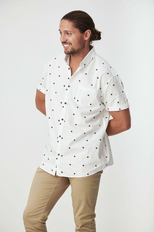 TILPA WHITE SHORT SLEEVE SHIRT
