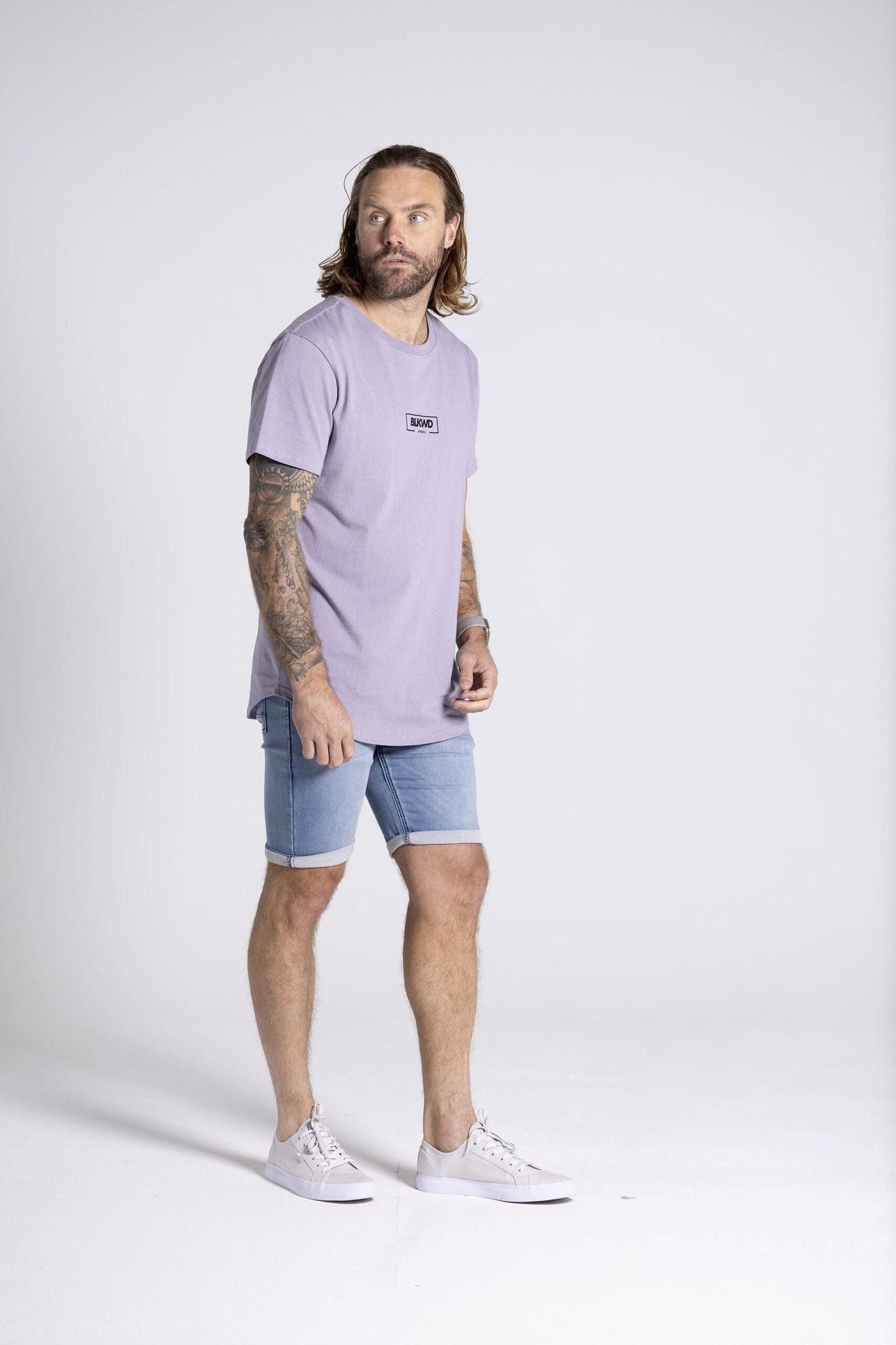 BADSEY - SHORT SLEEVE LONGLINE TEE