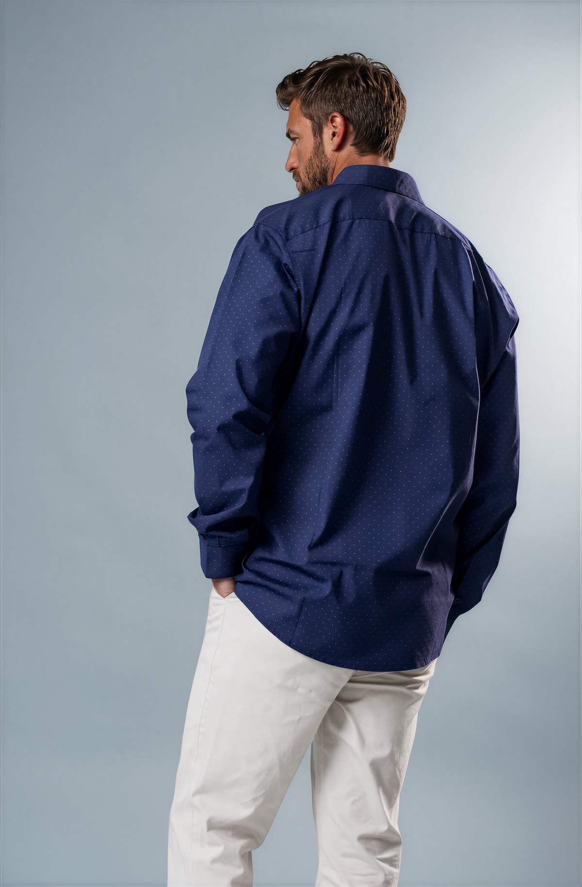 SJ234SLS0308_DONALD_NAVY_SJ23LP0300_CLAY_LIGHT_GREY_0056-Marco-Studio-Marcus-Mist_Fade