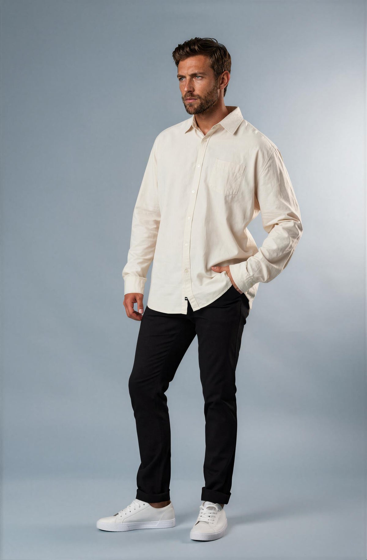 SJ23LLS0300_AVALON_SAND_0967-Marco-Studio-Marcus-Mist_Fade