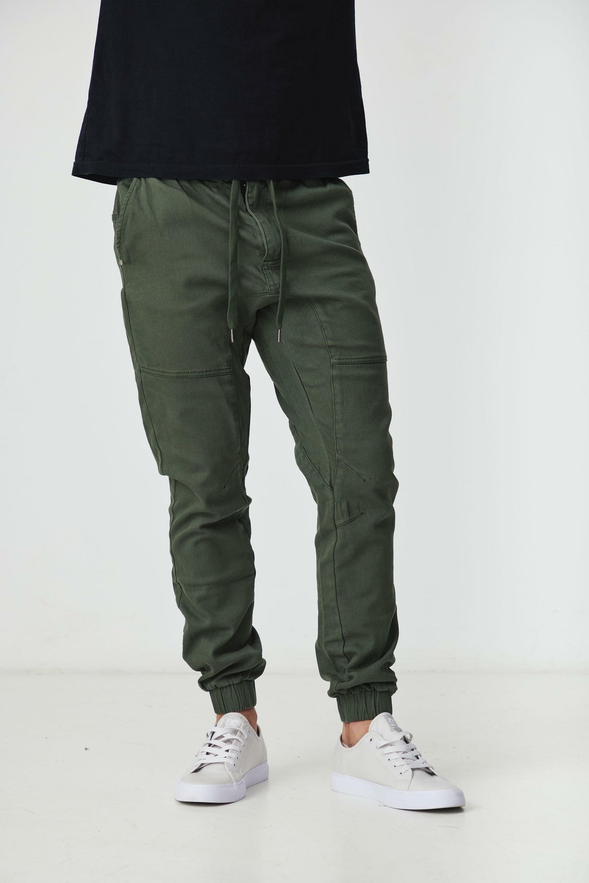 JAMES MILITARY JOGGER PANTS