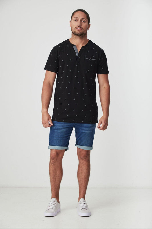 ARNOLD - HENLEY TEE