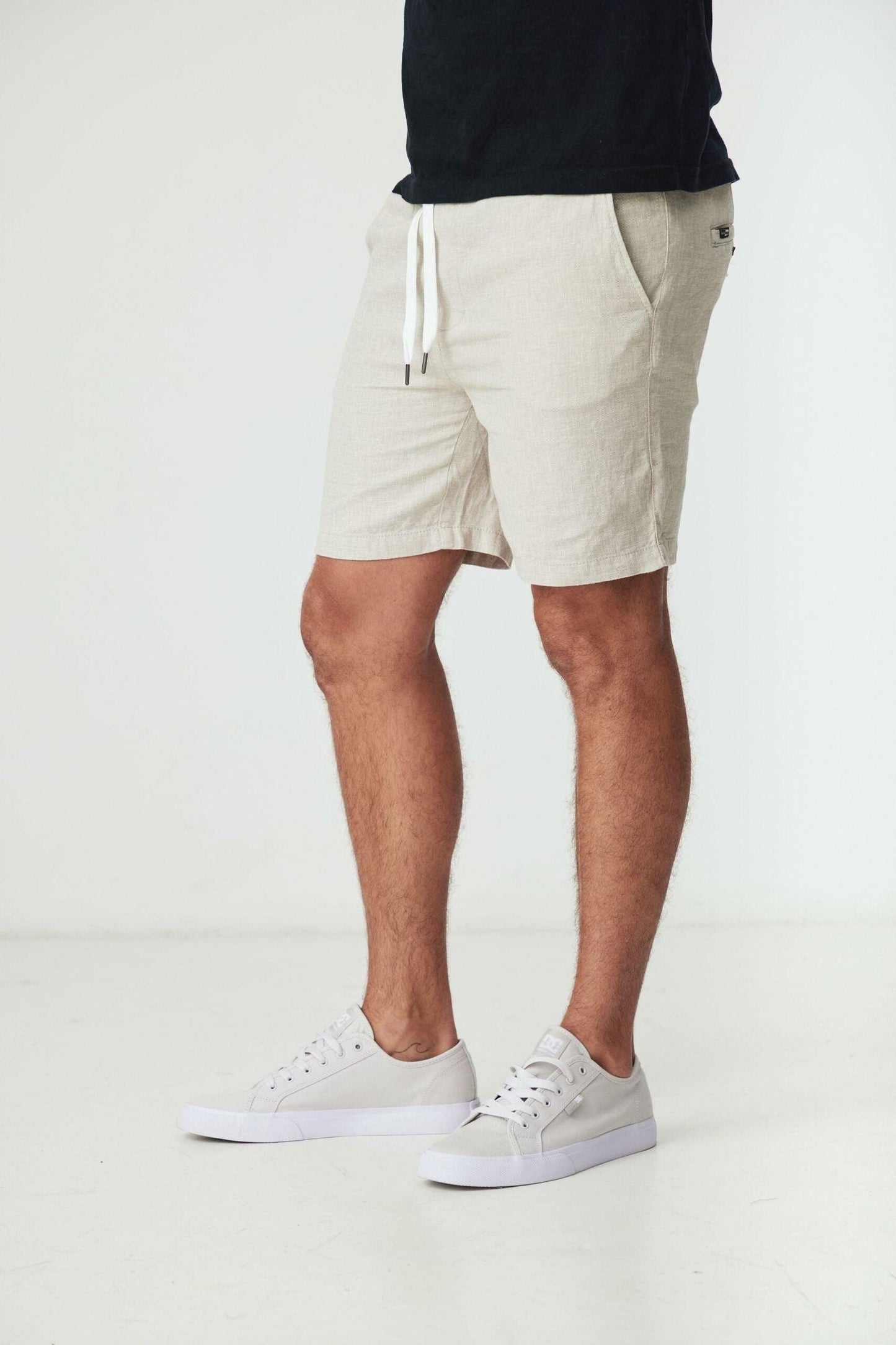 ZIGGY SAND LINEN SHORTS